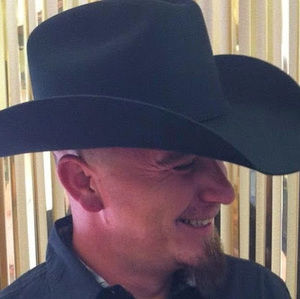 Meet your Posher, Kenny